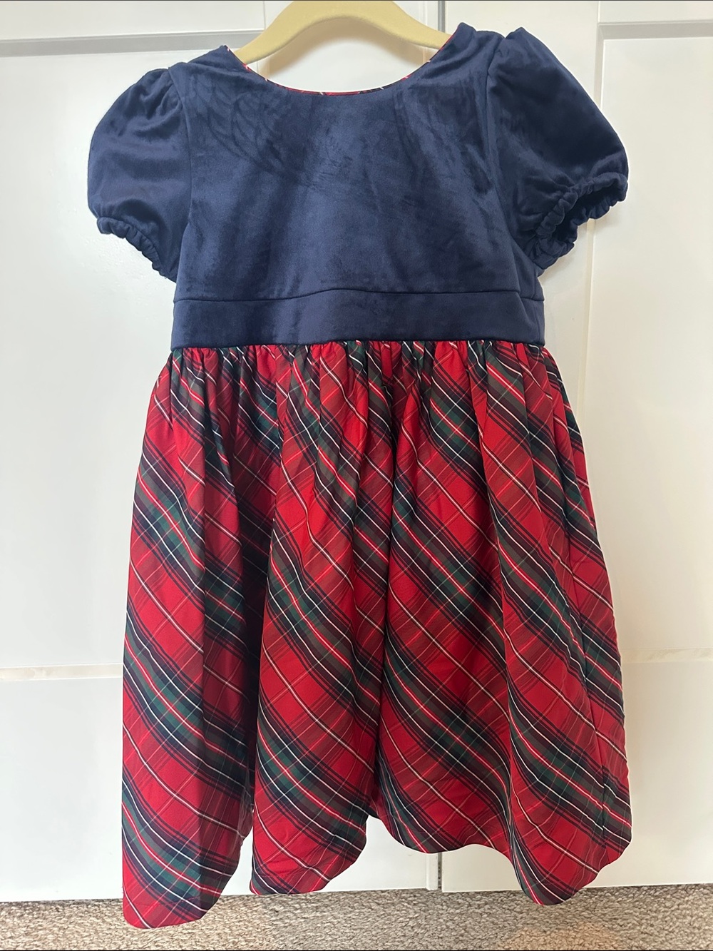 Max Studio Navy and Red Plaid Holiday Dress.  Size 7